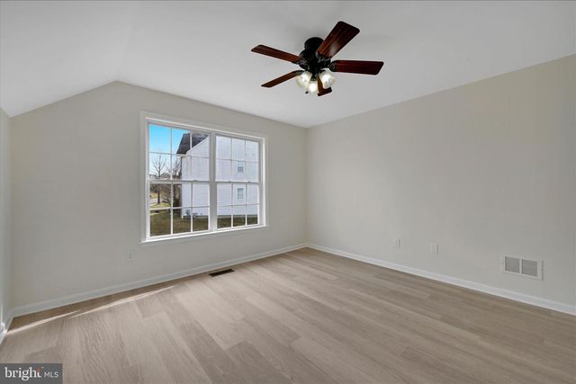 130 BRIDLE PATH LN, Coatesville, PA 19320