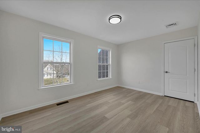 130 BRIDLE PATH LN, Coatesville, PA 19320