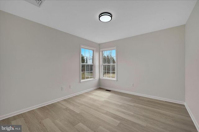 130 BRIDLE PATH LN, Coatesville, PA 19320