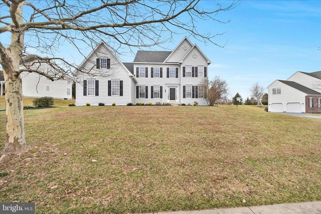 130 BRIDLE PATH LN, Coatesville, PA 19320