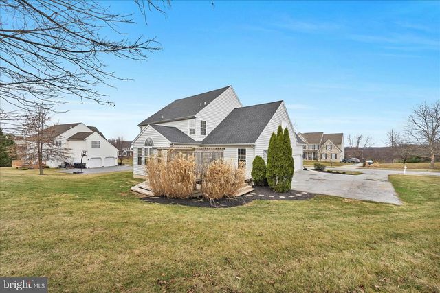 130 BRIDLE PATH LN, Coatesville, PA 19320