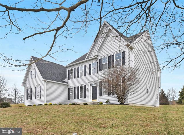 130 BRIDLE PATH LN, Coatesville, PA 19320