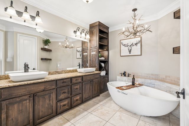 14341 Sam Reynolds Road, Justin, TX 76247