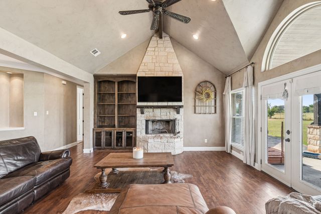 14341 Sam Reynolds Road, Justin, TX 76247