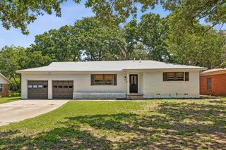 1645 Tierney Road, Fort Worth, TX 76112