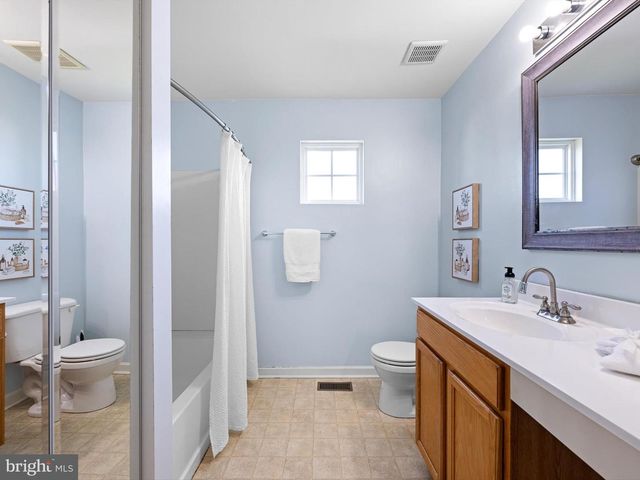 70 ASHFIELD CT, Smyrna, DE 19977