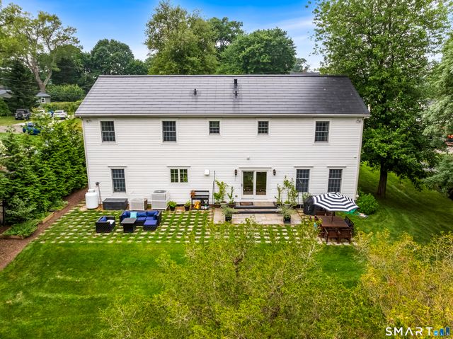 5 Drumlin Road, Westport, CT 06880