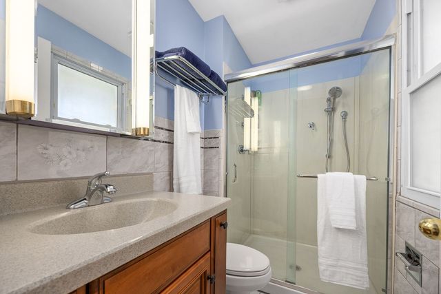 4431 Waubansie Lane, Lisle, IL 60532