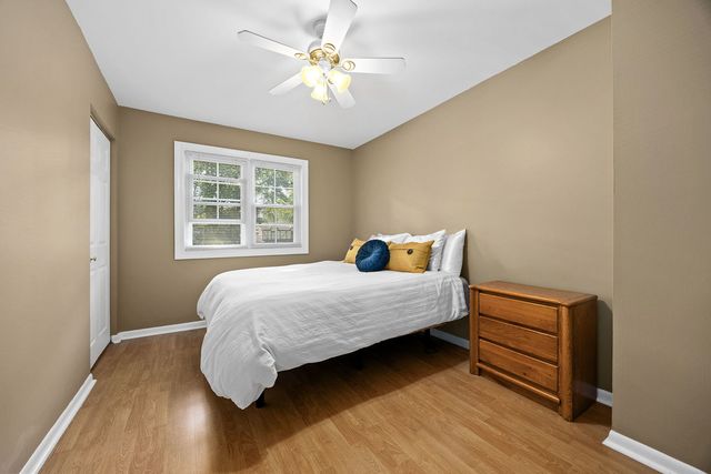 4431 Waubansie Lane, Lisle, IL 60532