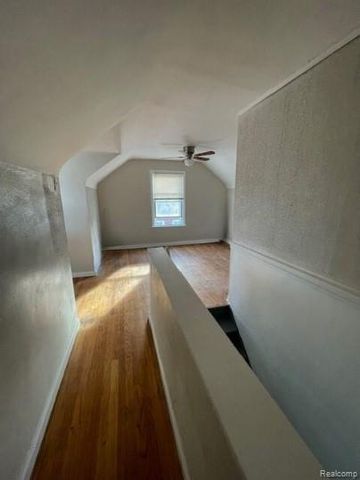 22773 Brittany Avenue, Eastpointe, MI 48021