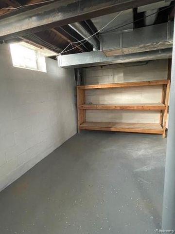 22773 Brittany Avenue, Eastpointe, MI 48021