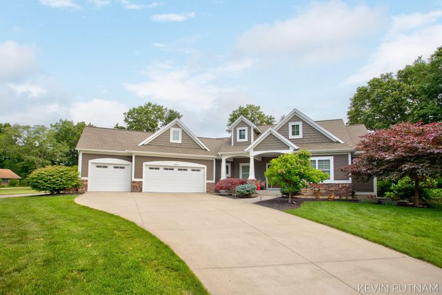 6515 134th Ave Avenue, Saugatuck Twp, MI 49453