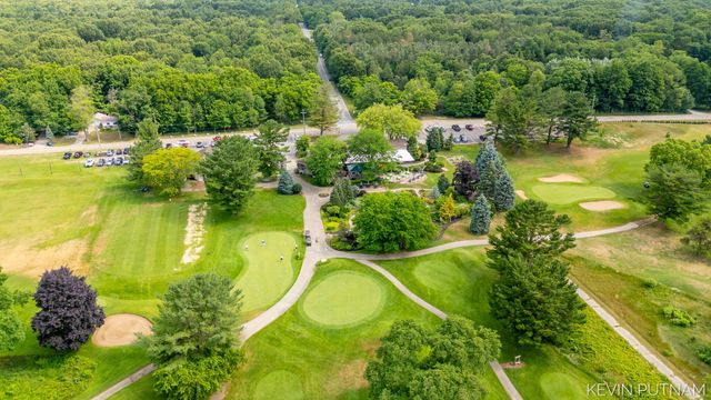 6515 134th Ave Avenue, Saugatuck Twp, MI 49453