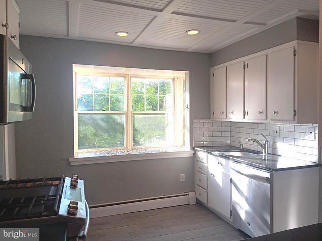 34 WHITEMARSH AVE, Glenside, PA 19038