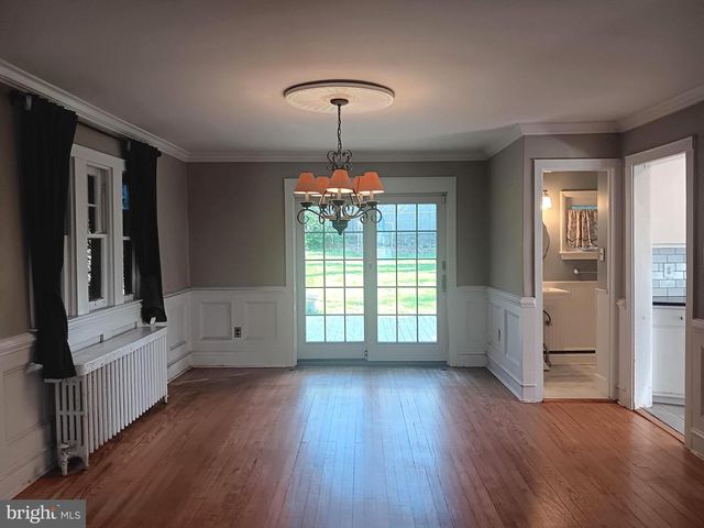 34 WHITEMARSH AVE, Glenside, PA 19038