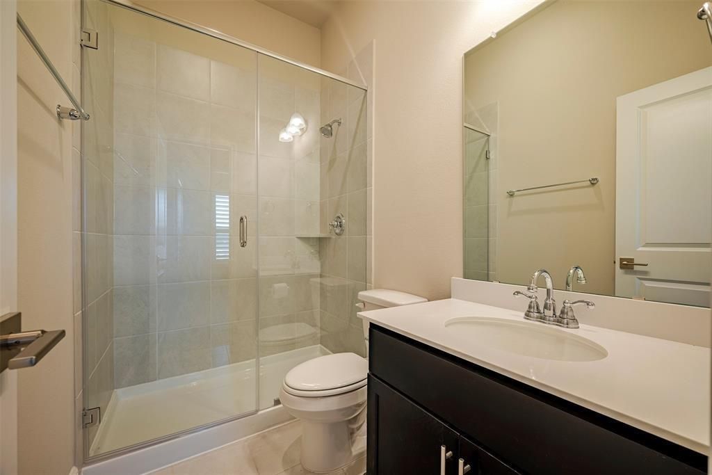 Image 13 of property listing at 1311 Vinter Meadows Lane, Richmond, TX 77406