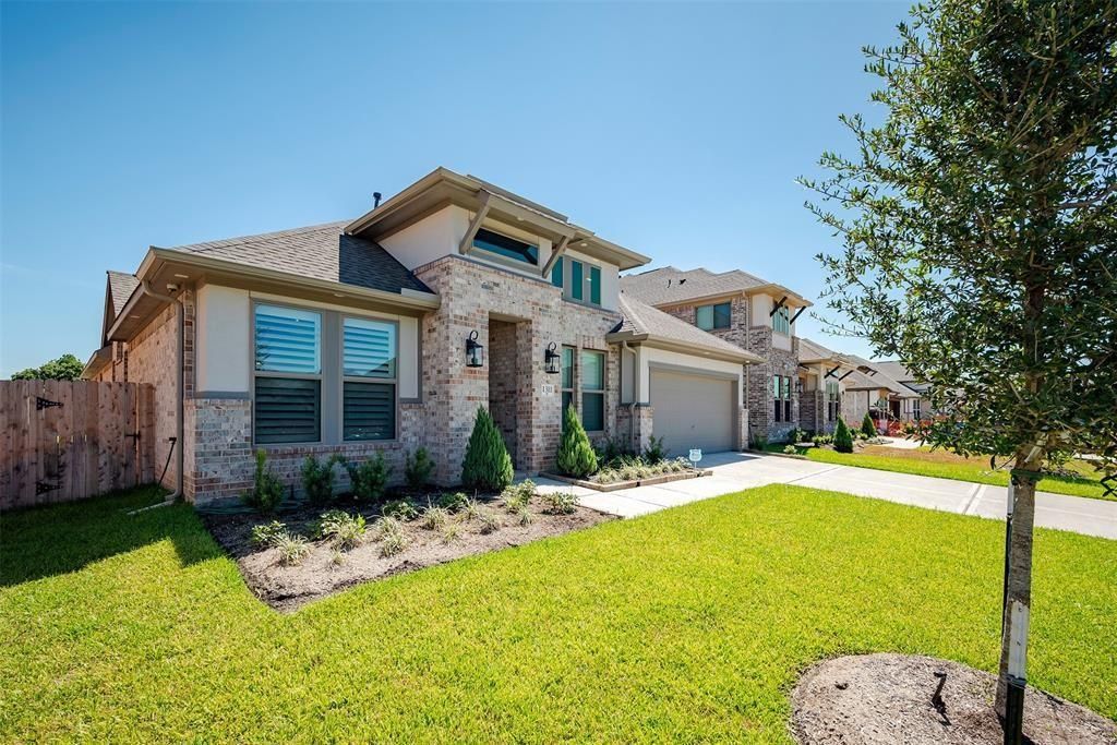 Image 5 of property listing at 1311 Vinter Meadows Lane, Richmond, TX 77406