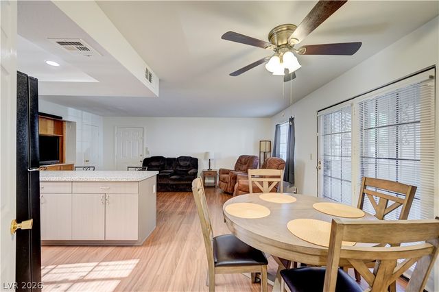 101 Luna Way 136, Las Vegas, NV 89145