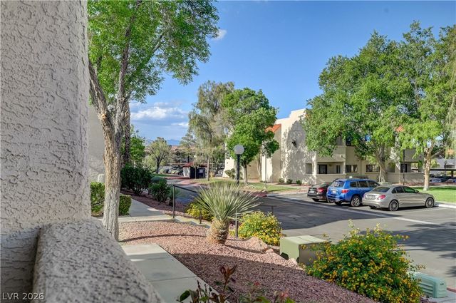 101 Luna Way 136, Las Vegas, NV 89145