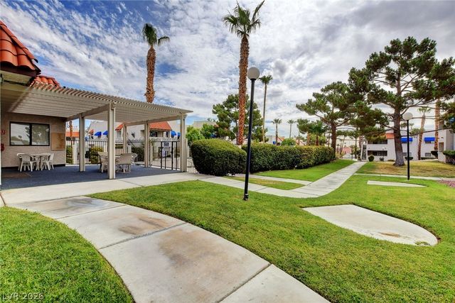 101 Luna Way 136, Las Vegas, NV 89145