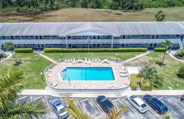 600 Layne Boulevard 112, Hallandale Beach, FL 33009