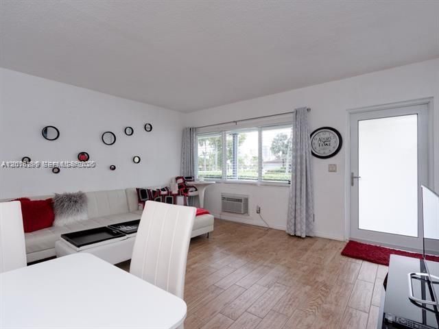 600 Layne Boulevard 112, Hallandale Beach, FL 33009