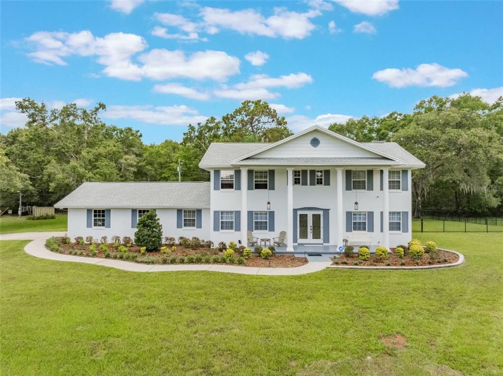 5556 ROUND LAKE ROAD, Apopka, FL 32712