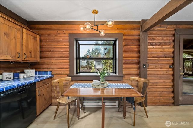 101 E Lake Forest Drive, Allyn, WA 98524