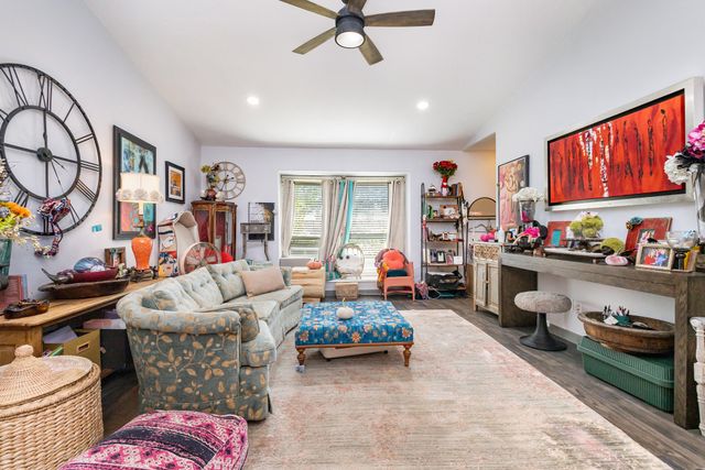13611 Flagstone Lane, Dallas, TX 75240