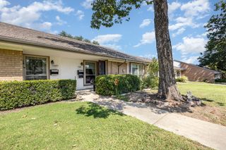 13611 Flagstone Lane, Dallas, TX 75240