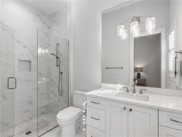 15801 Chatfield DR, Fort Myers, FL 33908