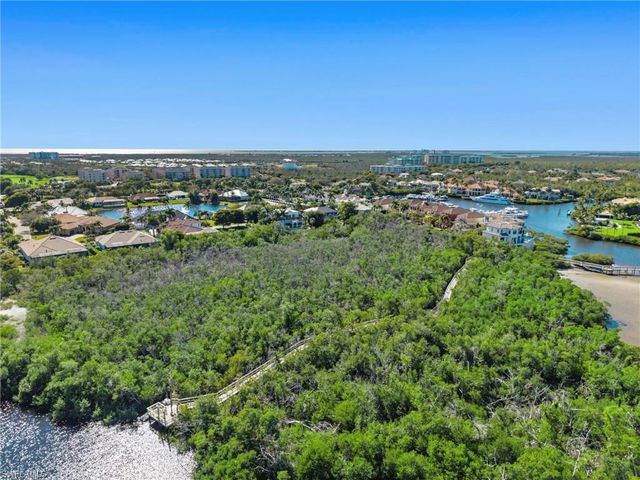 15801 Chatfield DR, Fort Myers, FL 33908