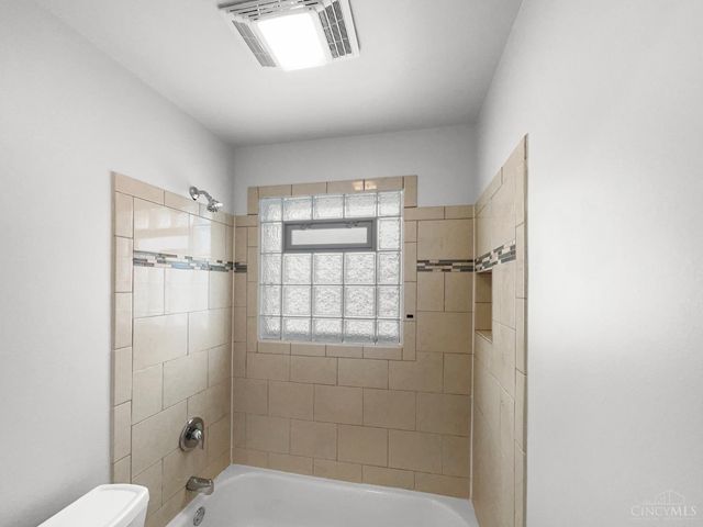 6 Twinbrook Drive, Hamilton, OH 45013