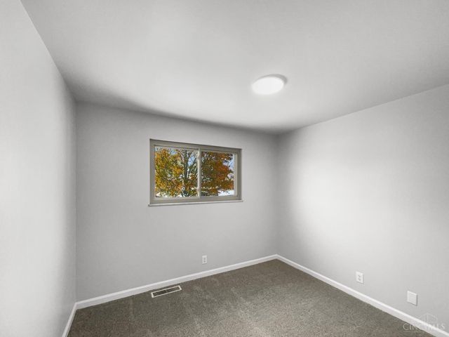 6 Twinbrook Drive, Hamilton, OH 45013