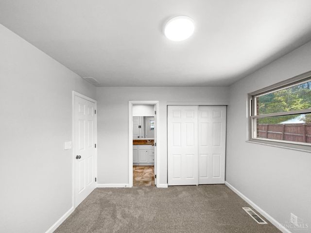 6 Twinbrook Drive, Hamilton, OH 45013