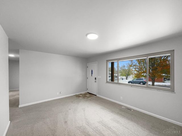 6 Twinbrook Drive, Hamilton, OH 45013