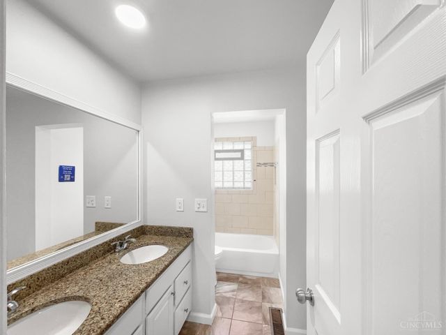 6 Twinbrook Drive, Hamilton, OH 45013