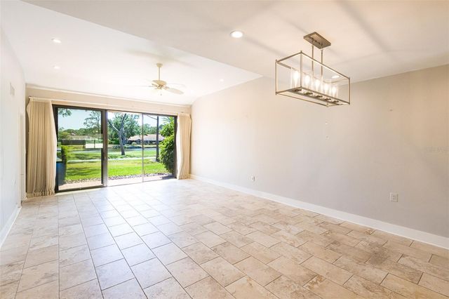 5332 HUNTINGWOOD COURT 26, Sarasota, FL 34235