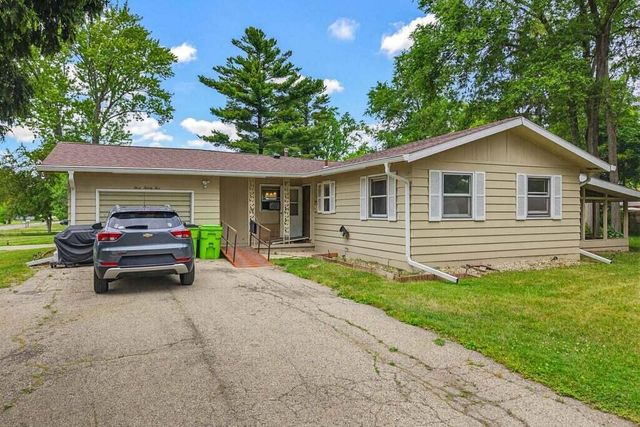 325 Summer STREET, Delavan, WI 53115