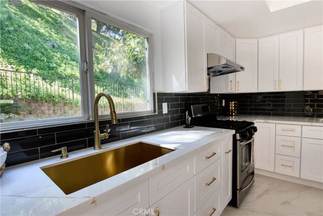 1439 Paseo Maravilla, San Dimas, CA 91773