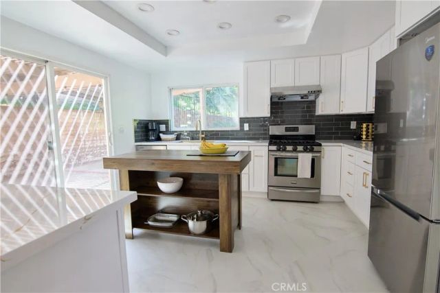 1439 Paseo Maravilla, San Dimas, CA 91773