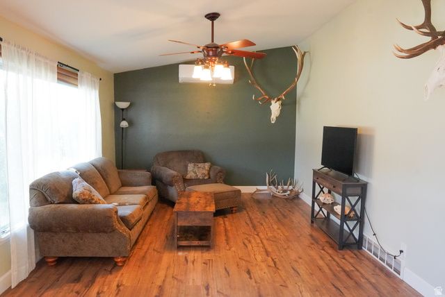 324 STRINGTOWN RD, Georgetown, ID 83239