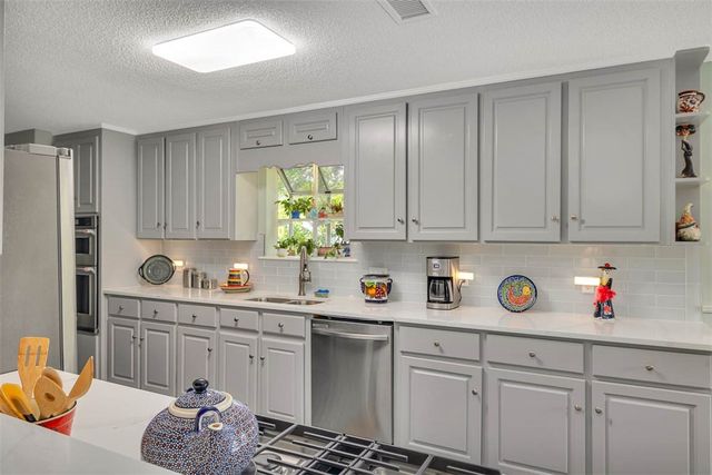 1194 Sea Palms West Drive, St Simons Island, GA 31522