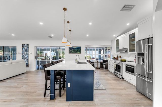 1651 NW 19th St, Homestead, FL 33030