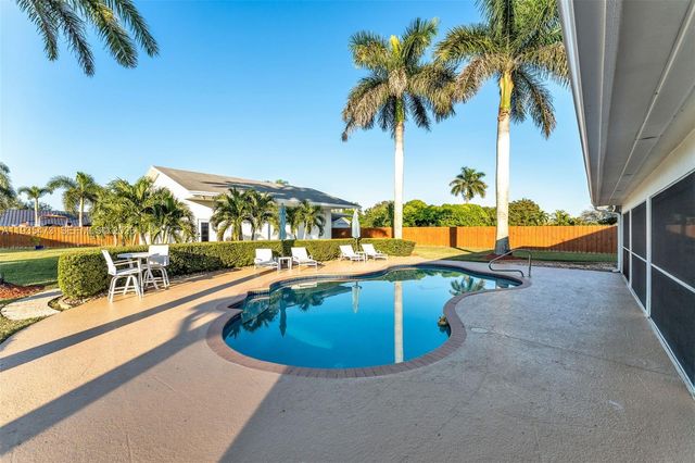 1651 NW 19th St, Homestead, FL 33030