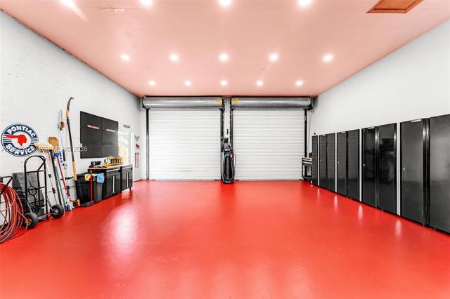 1651 NW 19th St, Homestead, FL 33030