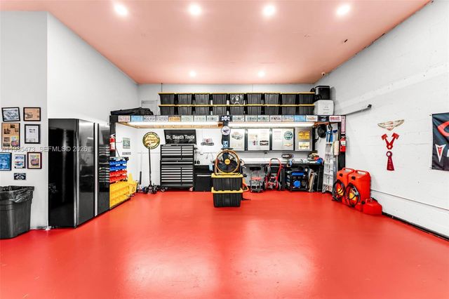 1651 NW 19th St, Homestead, FL 33030