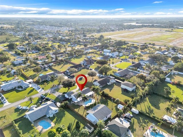 1651 NW 19th St, Homestead, FL 33030