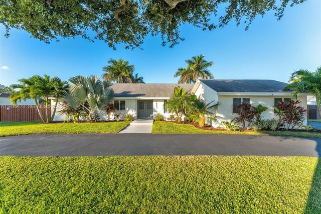 1651 NW 19th St, Homestead, FL 33030