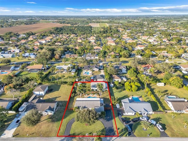 1651 NW 19th St, Homestead, FL 33030